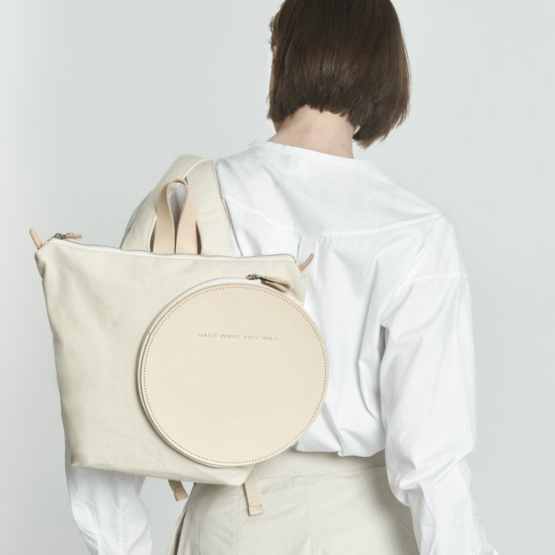 组合商品 - SYL 几何帆布后背包极简白 x 植鞣皮革原色前口袋 - 后背包/双肩包 - 其他人造纤维 白色