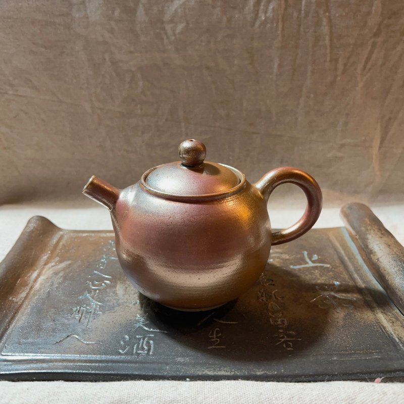 福品释出 柴烧落灰玫瑰金内盖正把茶壶  / 小平凡手作 - 茶具/茶杯 - 陶 