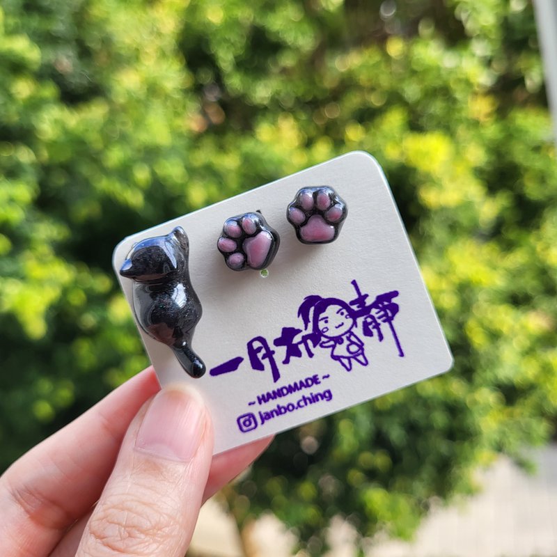 黑糖喵喵耳环 - 耳环/耳夹 - 树脂 