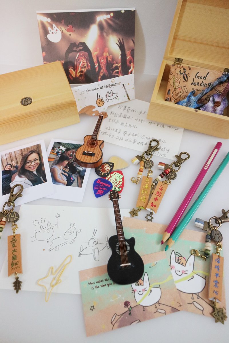 【加购服务】定制手作 拍立得造型卡片2张 打开更温暖 - 木工/竹艺/纸艺 - 纸 