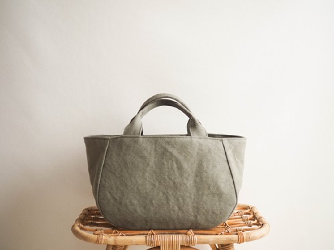 Made-to-order [MILITARY TWILL] Round tote with lid M Moss Green - 手提包/手提袋 - 棉 卡其色