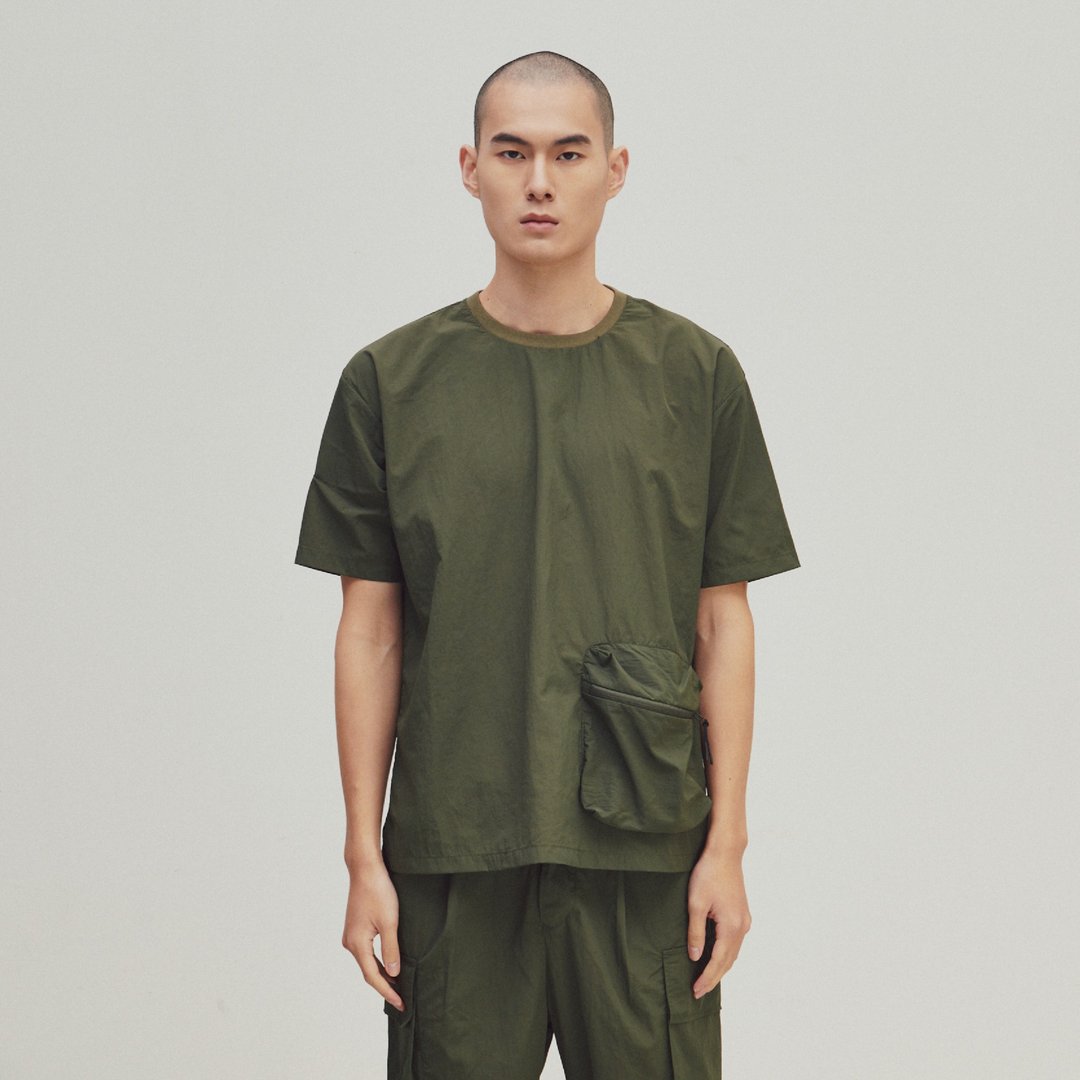 EVOLVE(D) - RE-NYLON - Crinkle pocket t-shirt (green) - 中性连帽卫衣/T 恤 - 尼龙 绿色
