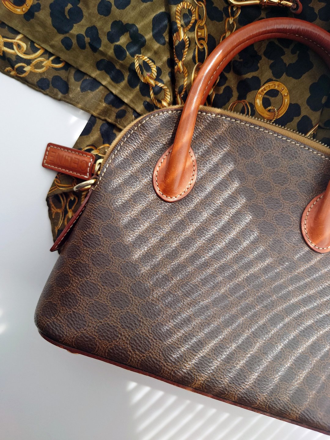 中古包 CELINE 棕老花 迷你手挽贝壳包 单肩包斜背包斜挎包手拿包 - 侧背包/斜挎包 - 防水材质 咖啡色