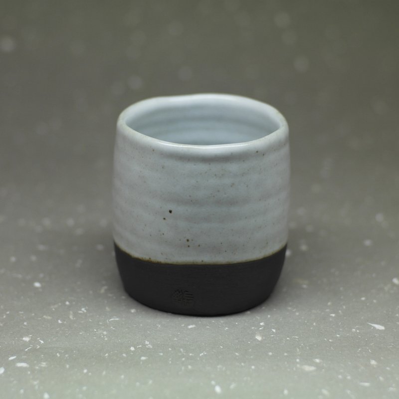锆白釉 山口桶型水杯 手作陶器 - 其他杯子 - 陶 