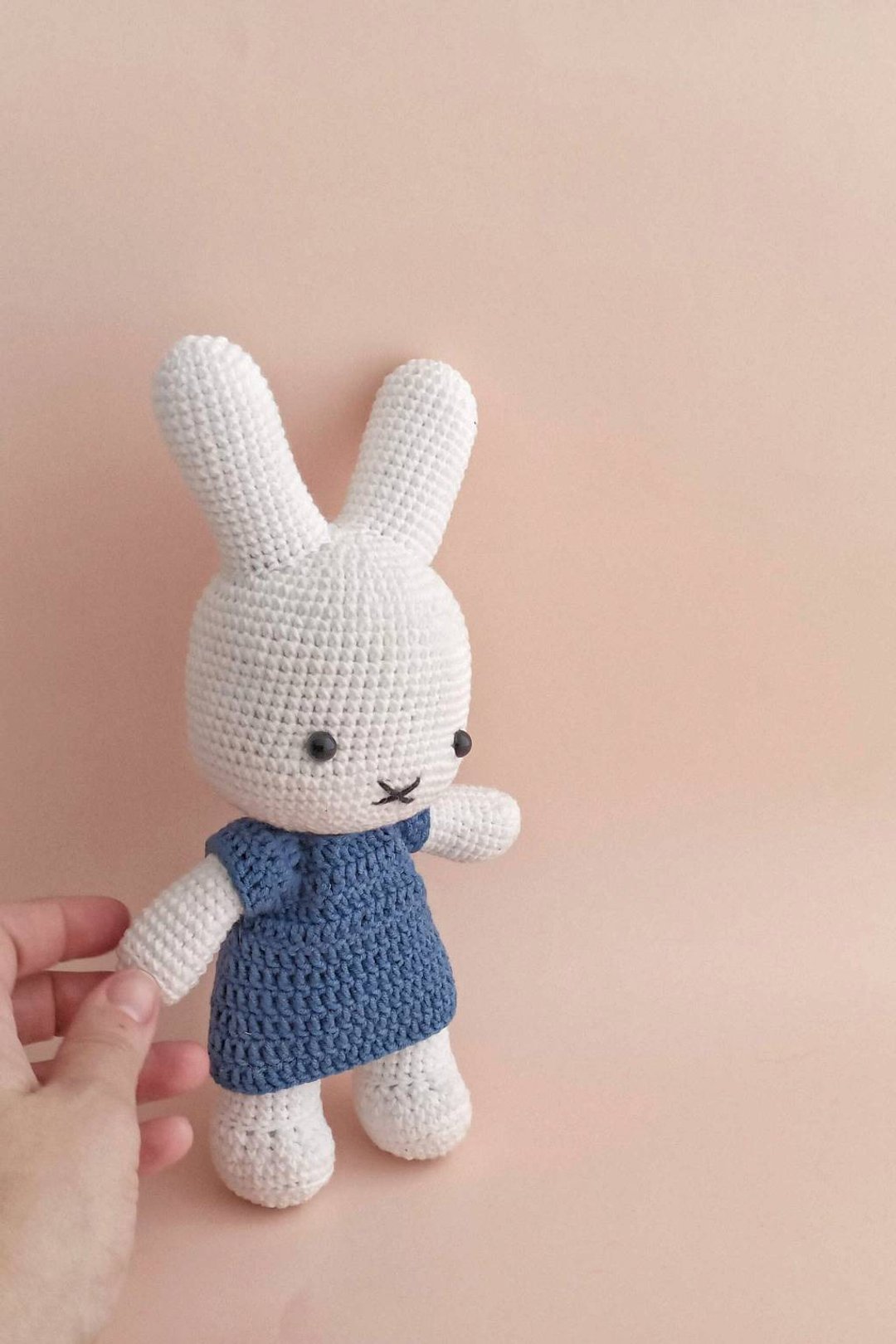 Miffy handmade and her blue dress - 玩偶/公仔 - 棉．麻 白色