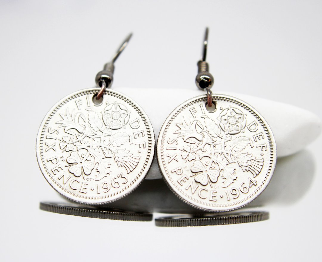 Coin Drop Earrings Ancient Coin Jewelry Coin Hoop Earrings Mini Coin Earrings - 耳环/耳夹 - 其他金属 
