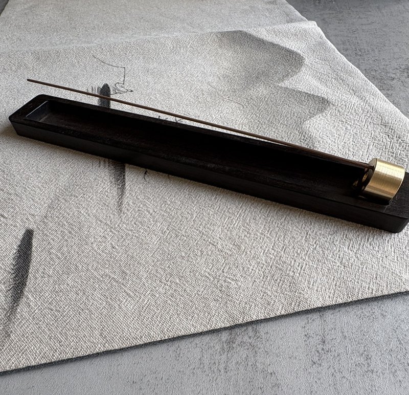 日式黑檀线香盘 厚实五孔黄铜香插 - 香薰/精油/线香 - 铜/黄铜 