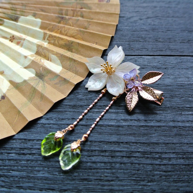 【墨徽阁】 春色发夹-白色款(暂剩一) - 发饰 - 铜/黄铜 白色