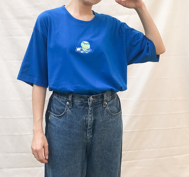 【Off-season sale】Oversize T-shirt - Kappa and Friend - Blu - 中性连帽卫衣/T 恤 - 棉．麻 蓝色