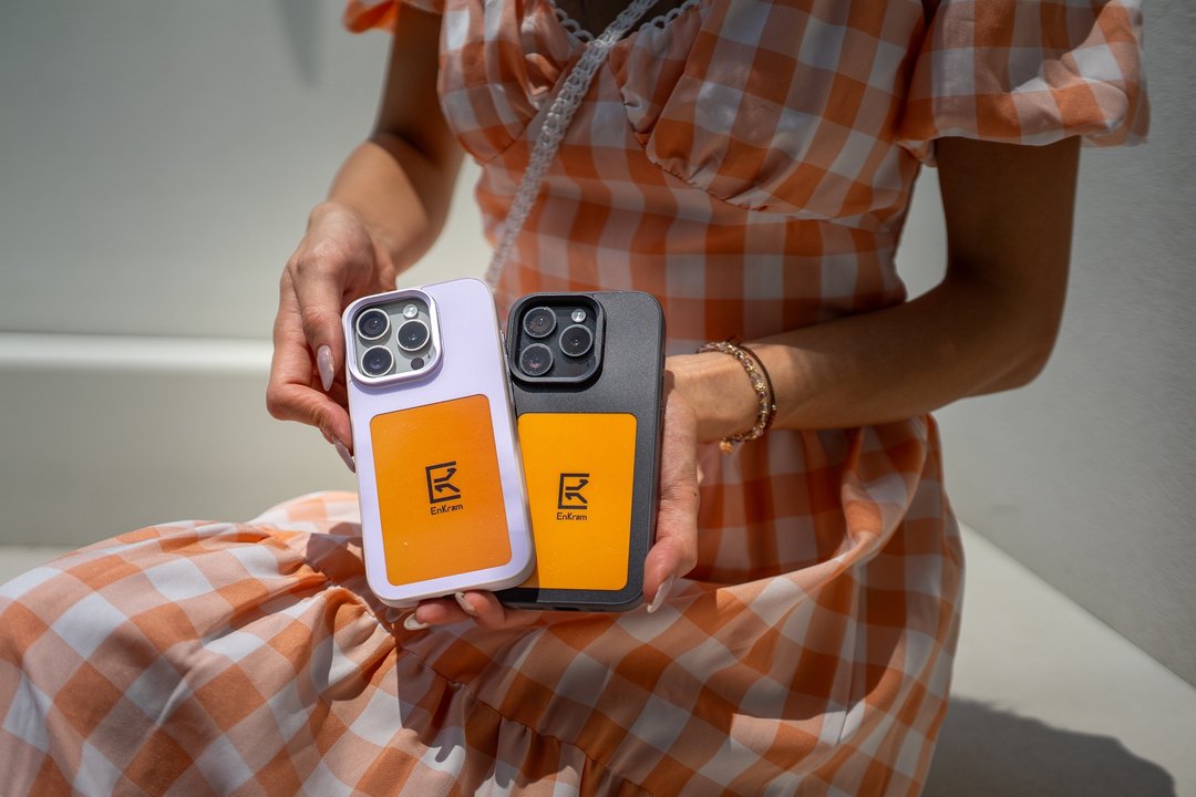 Enkram Enker 电子纸手机保护壳 iPhone15.16 系列 (磨砂质感外框) - 平板/电脑保护壳 - 其他材质 