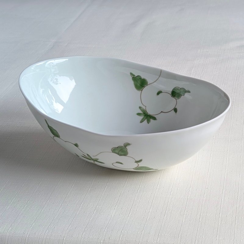 锦（Nishiki）蔓藤花纹椭圆形浅碗 - 碗 - 陶 白色
