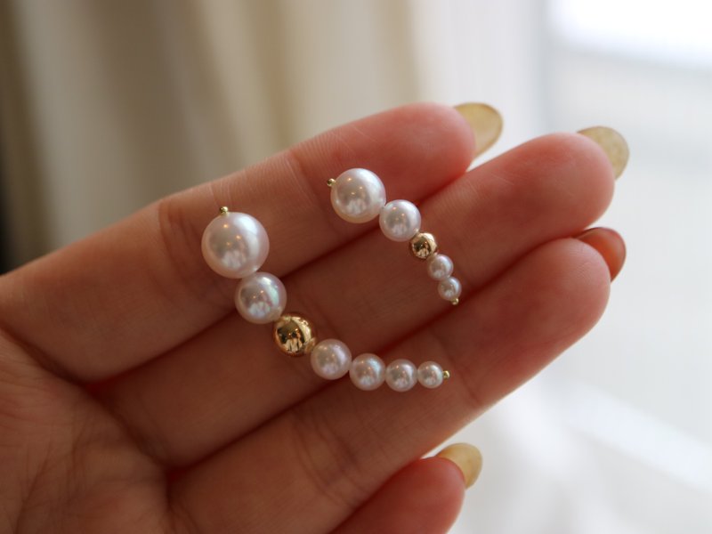 日本直送 京都原创 akoya珍珠耳环设计师力荐 三日月 - 耳环/耳夹 - 珍珠 白色