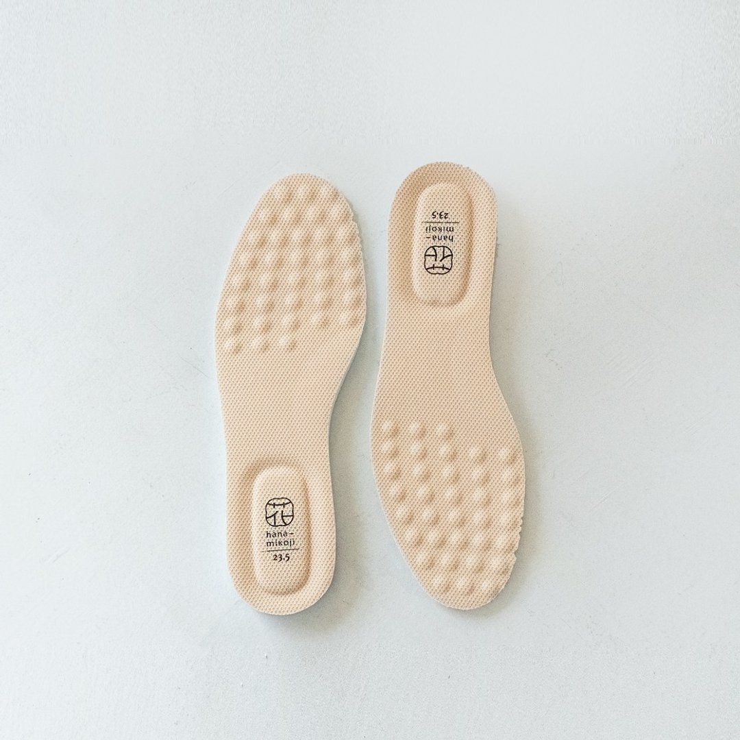 包邮优惠组 | 贴心鞋材.三入.鞋器具.布面鞋垫.适用于各款鞋.透气 - 鞋垫/周边 - 乳胶 粉红色