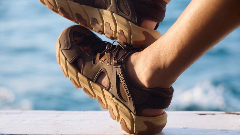 MERRELL MAIPO EXPLORER SIEVE 水陆沙滩休闲鞋 男鞋-咖啡色 - 男款运动鞋/球鞋 - 防水材质 