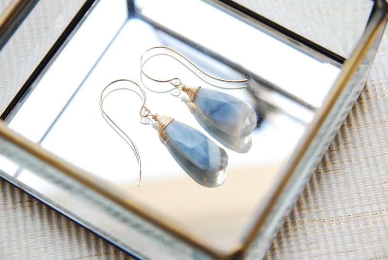 Larger Blue Opal Earrings no.4 14 kgf - 耳环/耳夹 - 半宝石 蓝色