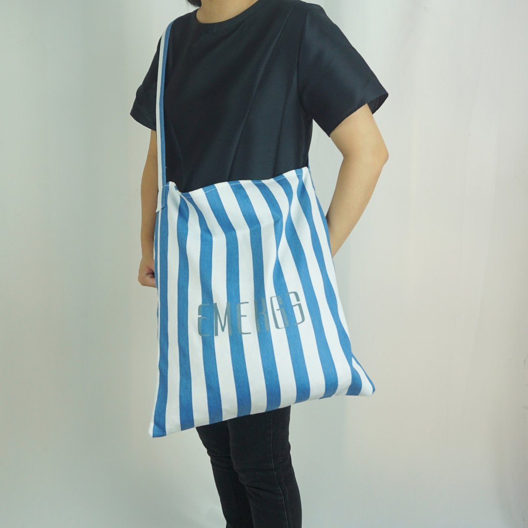 Emerge Signature Cotton Tote - 侧背包/斜挎包 - 棉 蓝色