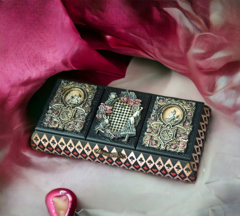 爱丽丝梦游仙境首饰盒 - 收纳用品 - 木头 多色