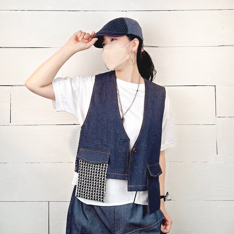 蓝 - V领单扣车线牛仔拚格背罩 #U3065 - 女装背心 - 棉．麻 蓝色