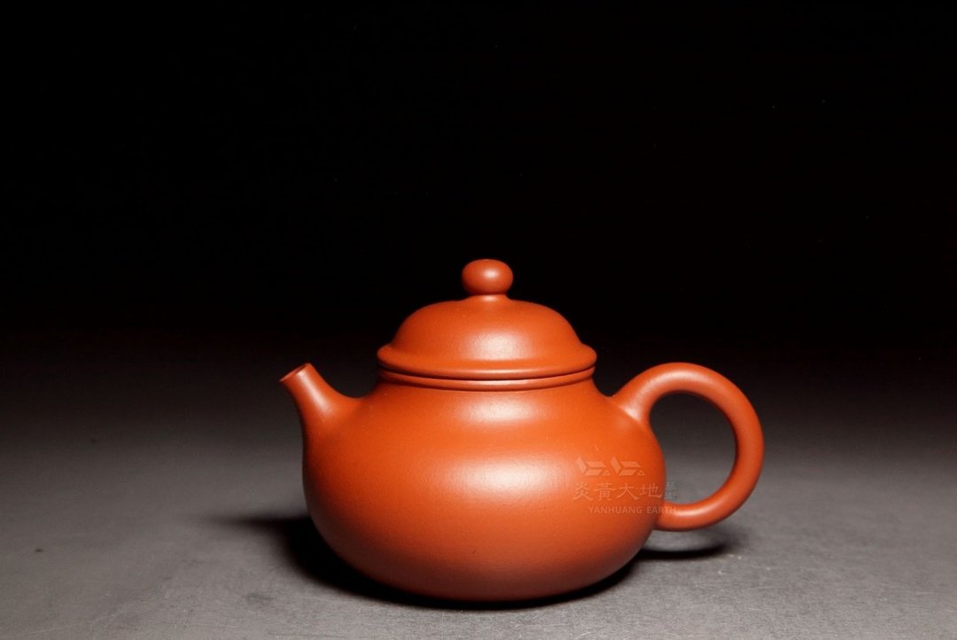 【容天 12】龙山堂 清雅赏系列 纯手工 黄金朱泥 170cc - 茶具/茶杯 - 陶 红色
