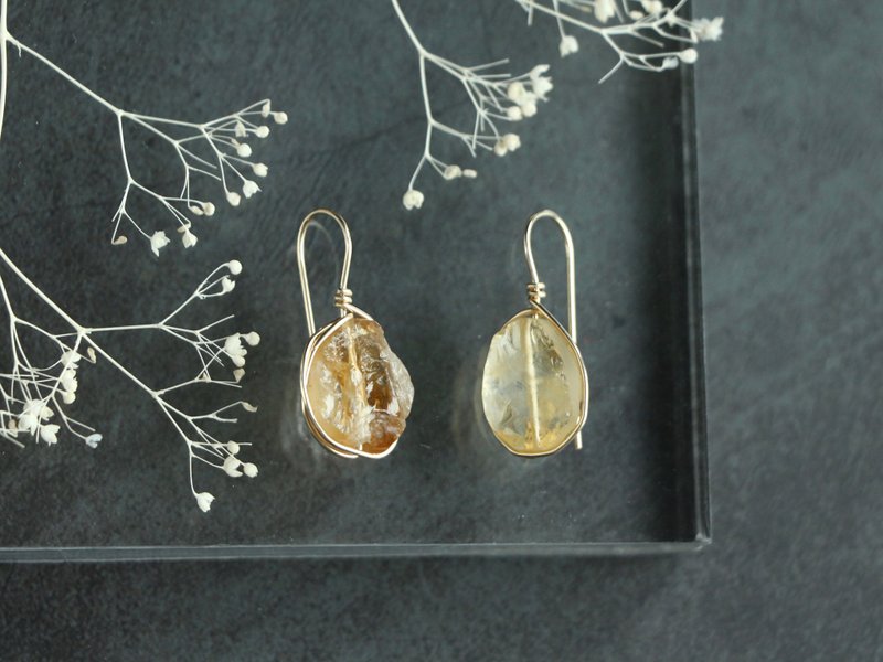 14kgf-citrine rough wrap pierced earrings - 耳环/耳夹 - 其他金属 橘色