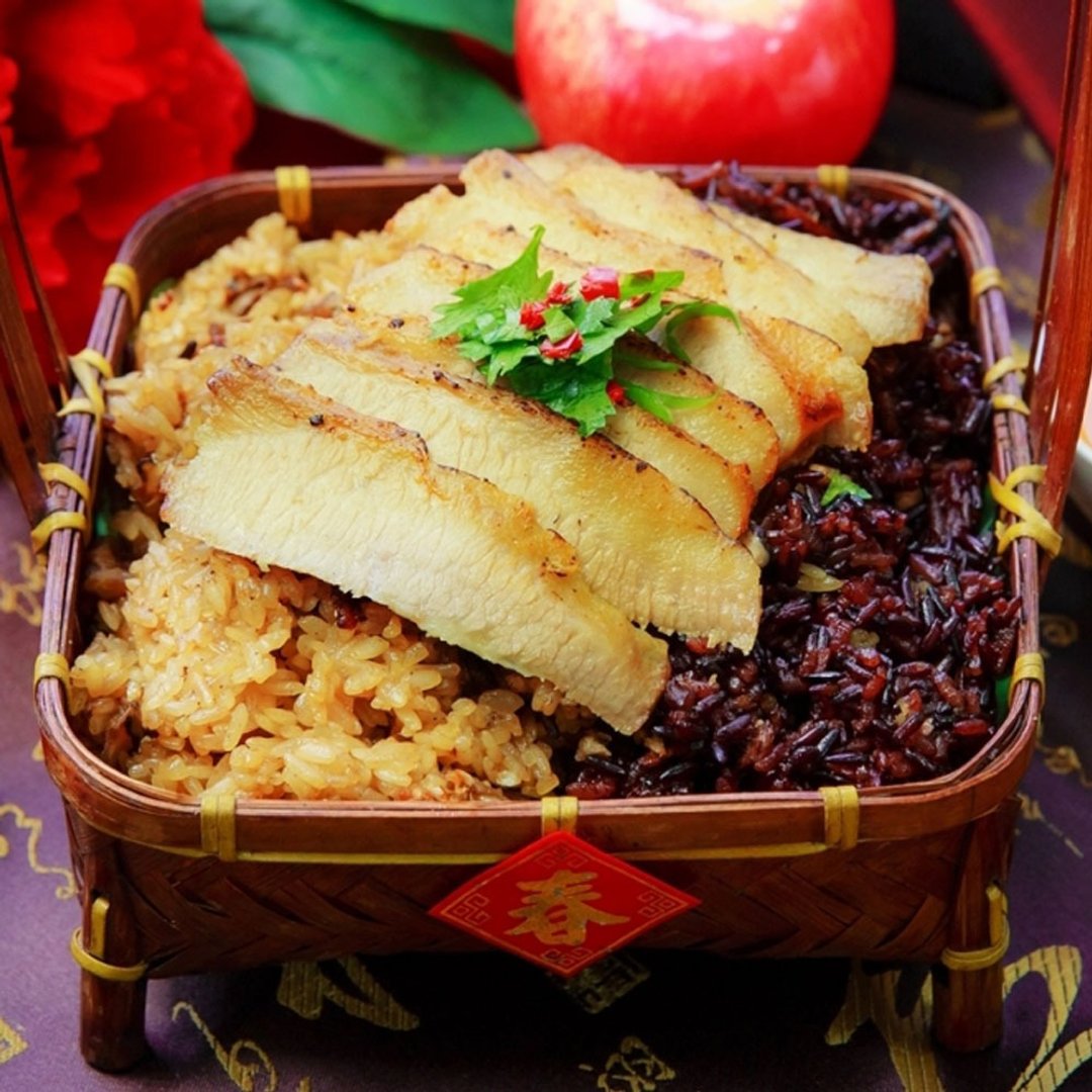 【喜憨儿庇护工场】黄金松阪豚吉祥油饭 - 料理包 - 其他材质 白色
