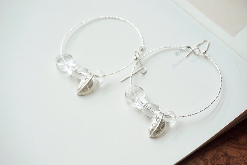 天然白水晶多宝 纯银蝴蝶羽毛 设计纯银针式手链手环s - 项链 - 水晶 白色