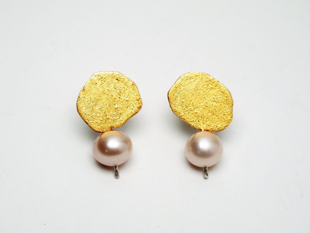 【Pearl 系列】 #a221 金箔耳环/ 925银/ 手工礼物/ 定制化 - 耳环/耳夹 - 银 金色