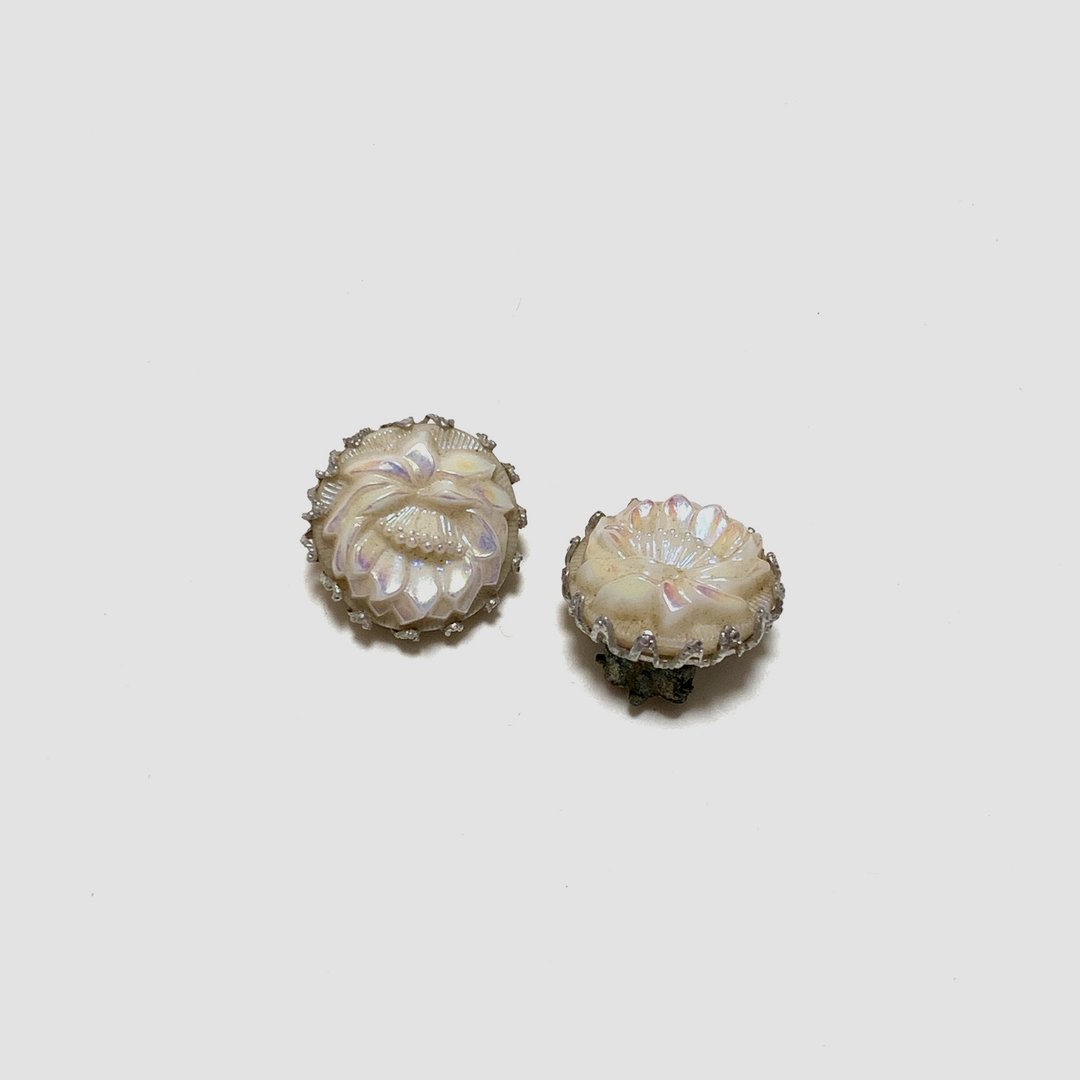 【蛋植物古着】月光雪莲耳夹式古董耳环 - 耳环/耳夹 - 其他材质 