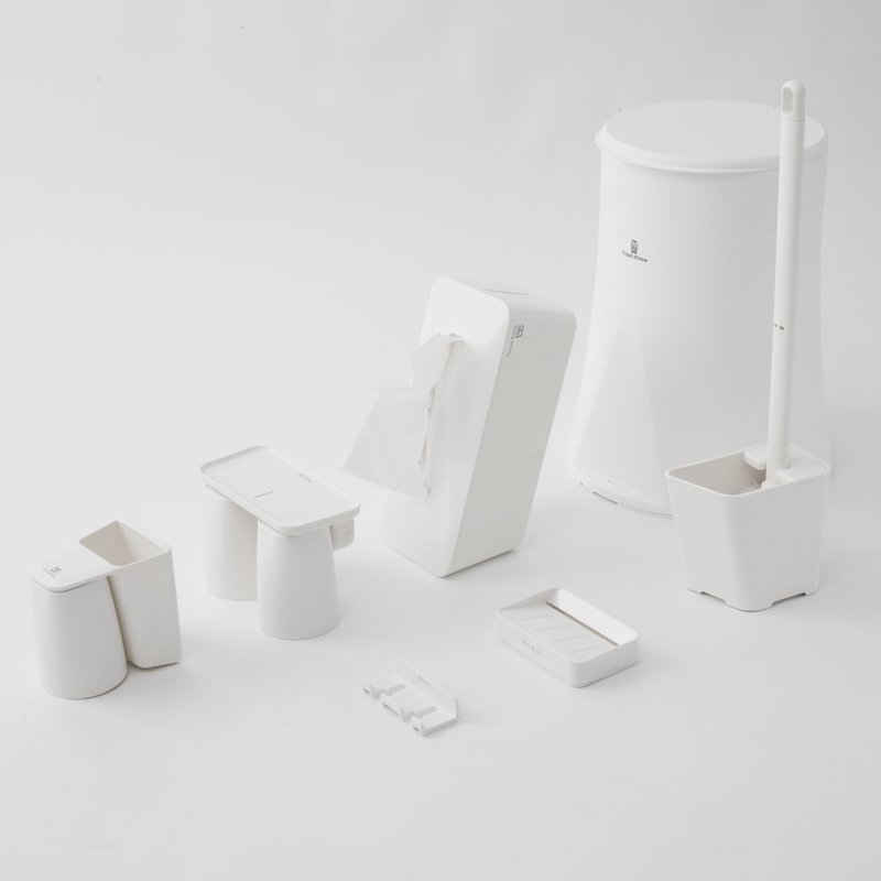 【福袋】纯白系卫浴超值福袋 - 卫浴用品 - 塑料 白色