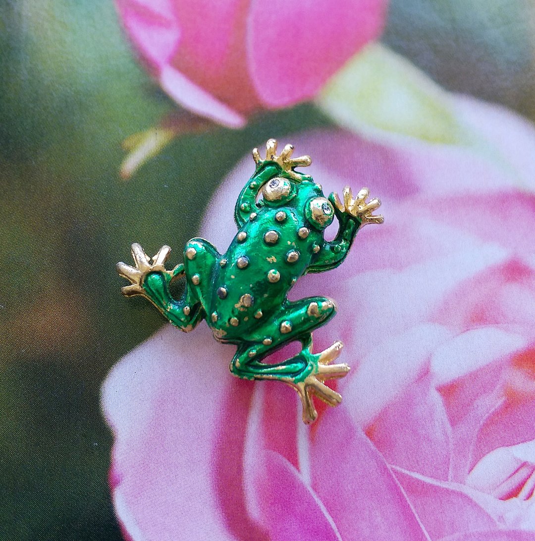 Vintage Jewelry  立体 小青蛙 别针 胸针 - 徽章/别针 - 其他金属 金色