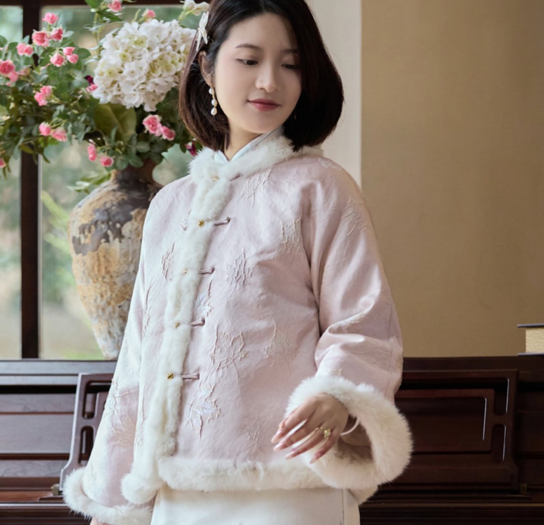 【枫染璃光】 新中式復古/兔毛盘扣加厚外套 - 女装上衣 - 其他材质 粉红色