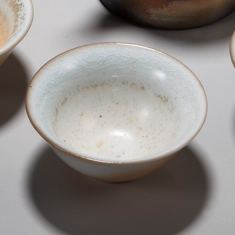 白练纯然 手工柴烧青瓷杯 柴烧茶杯 小茶杯 白瓷 - 茶具/茶杯 - 陶 白色