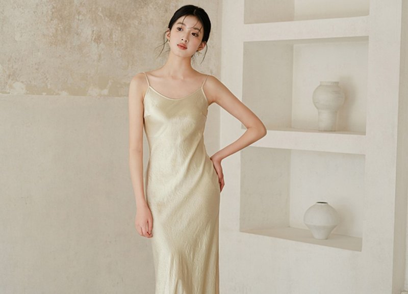 【香槟金】新中式复古中国风 缎面修身长裙 - 洋装/连衣裙 - 丝．绢 金色