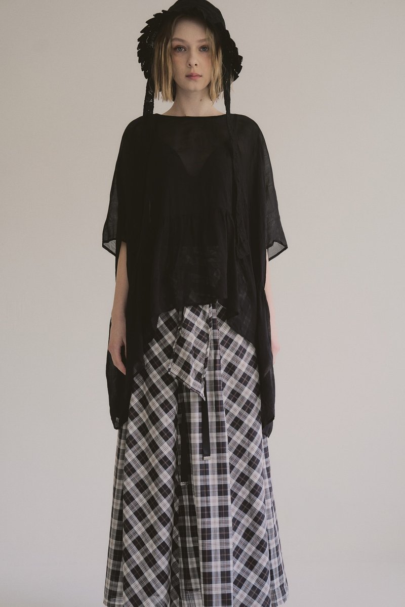 rayon bow tie rose top 花苞后绑带蔷薇上衣 - 女装衬衫 - 其他材质 黑色