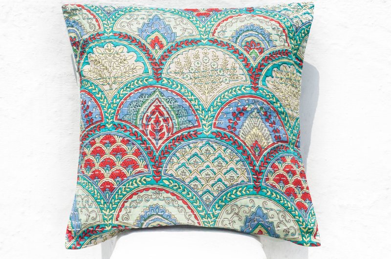 花朵刺绣抱枕套 纯棉抱枕套 民族风抱枕套-法式风 绿色花朵森林 - 枕头/抱枕 - 棉．麻 绿色