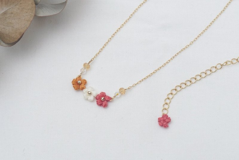 小花のネックレス - 项链 - 绣线 红色