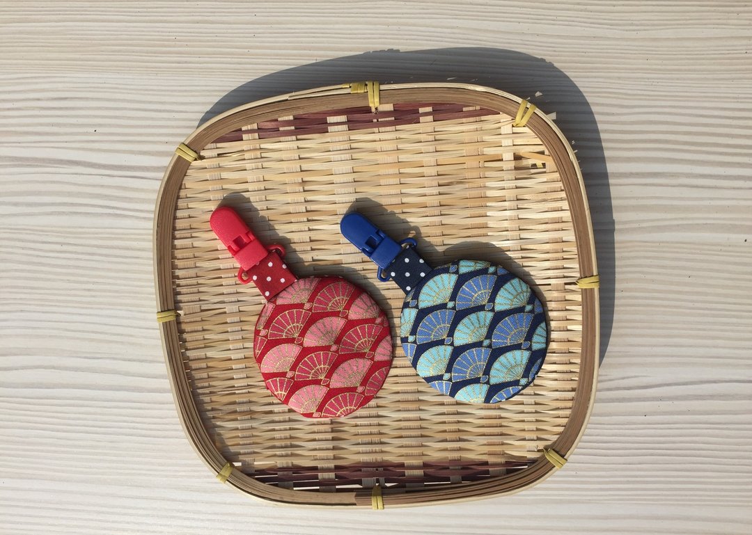 和风烫金扇.两色可选/宝贝圆形平安符袋.专属缘圆份.包包挂饰 - 平安符/符袋 - 棉 多色