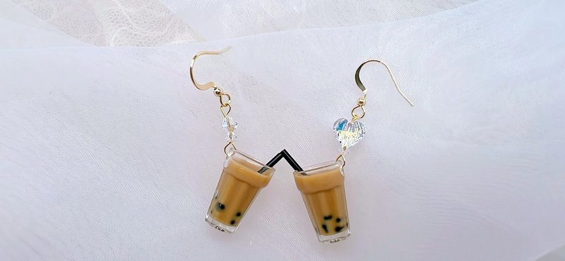 | 我爱珍奶 | 珍珠奶茶  台湾之光 施华洛世奇爱心水晶 耳环 耳夹 - 耳环/耳夹 - 其他材质 咖啡色