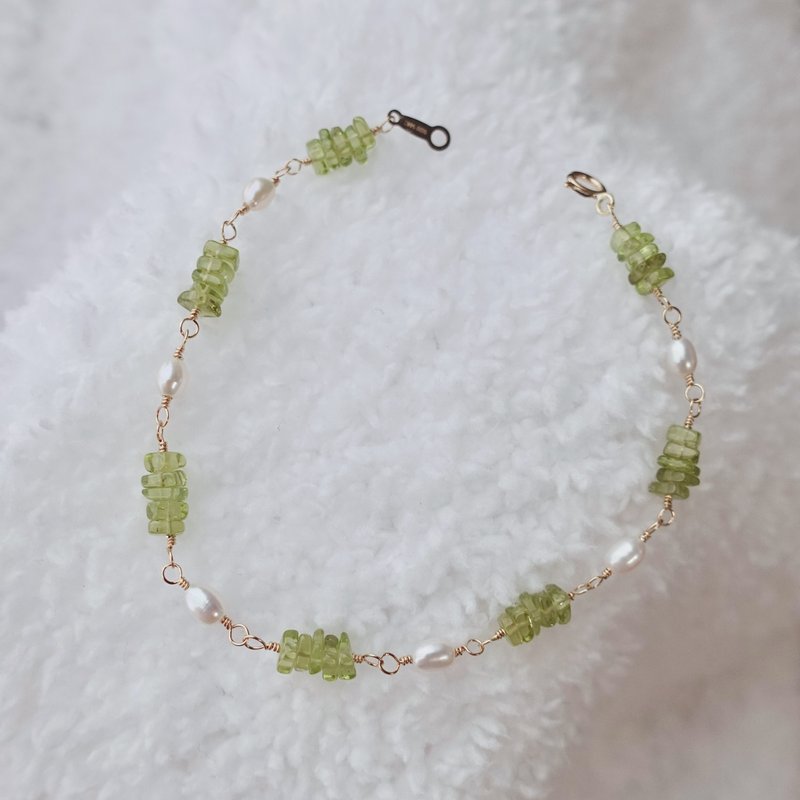 Happiness 橄榄石 天然珍珠 14kgf 14k注金 手链 - 手链/手环 - 半宝石 绿色