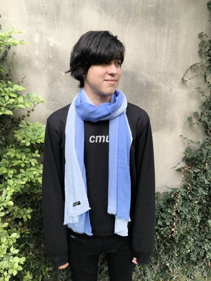 喀什米尔100%cashmere/pashmina手工山羊绒披肩围巾-天空渐层 - 丝巾 - 羊毛 蓝色