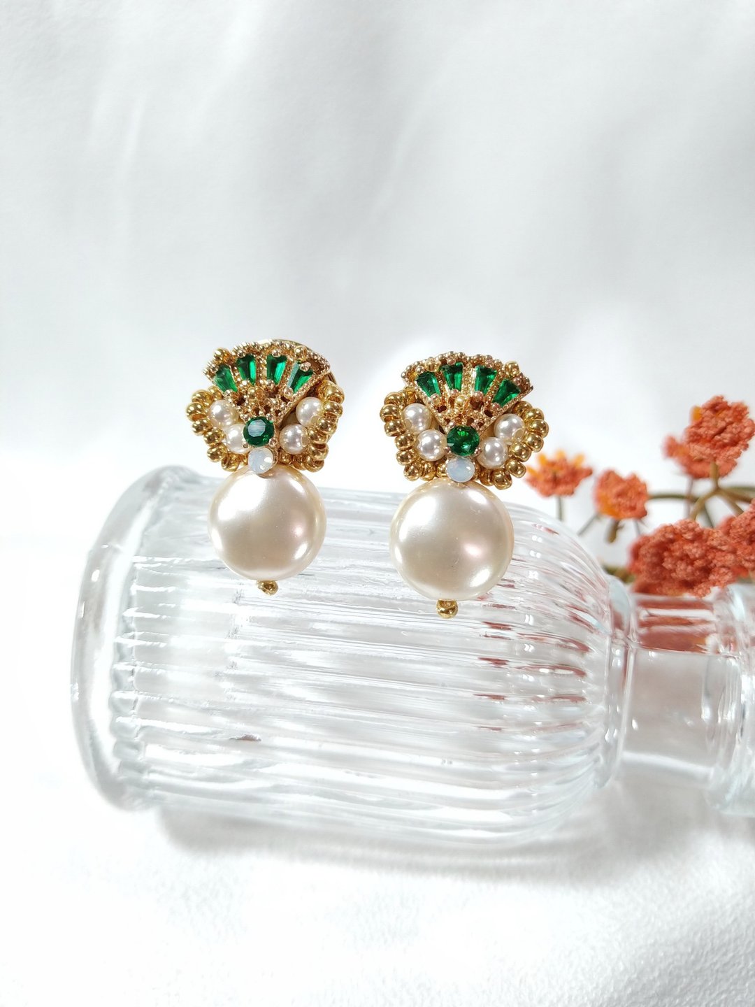 SWAROVSKI 系列【王者之冠】夹式耳环 皇冠 珍珠 施华洛世奇 - 耳环/耳夹 - 珍珠 绿色