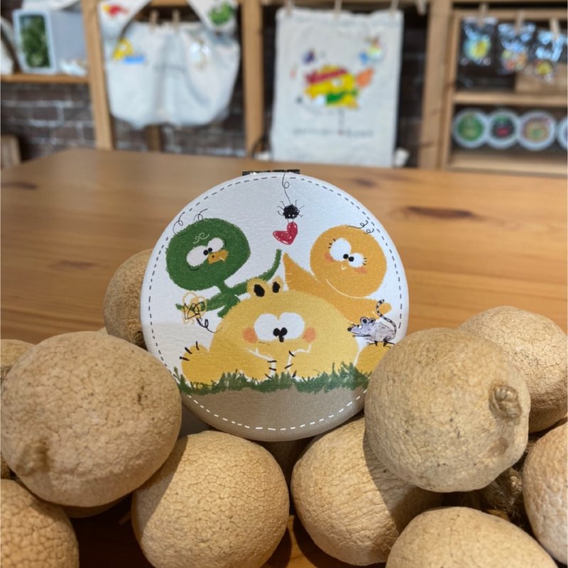 【小圆镜/随身镜/双面镜】好朋友 FRIENDS - 彩妆刷具/镜子/梳子 - 人造皮革 