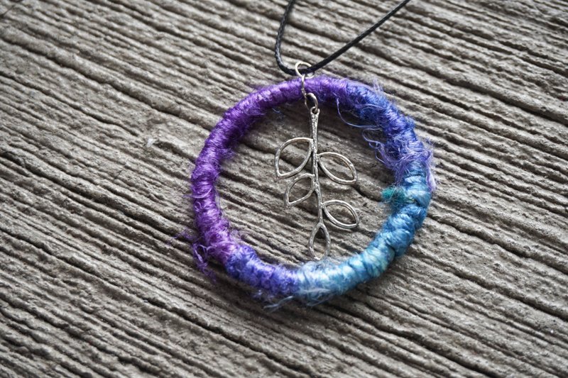 手工香蕉丝项链 | 紫色精灵(可定制) - 项链 - 丝．绢 紫色