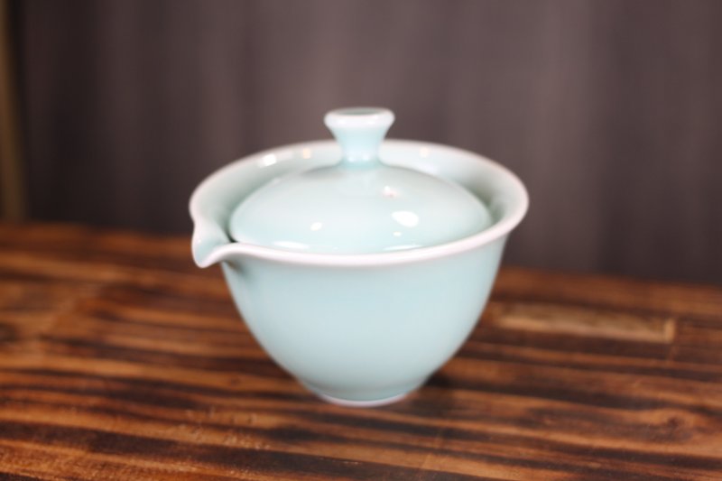 【母亲节礼物】200ml 青瓷 盖碗 莺歌名家叶敏祥作 - 茶具/茶杯 - 瓷 