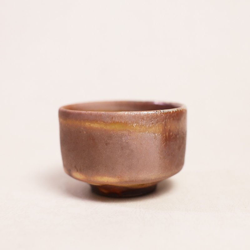 明芽窑 l 柴烧志野小茶碗 橘红 金 陶器 陶艺品 搜藏品 T - 茶具/茶杯 - 陶 红色