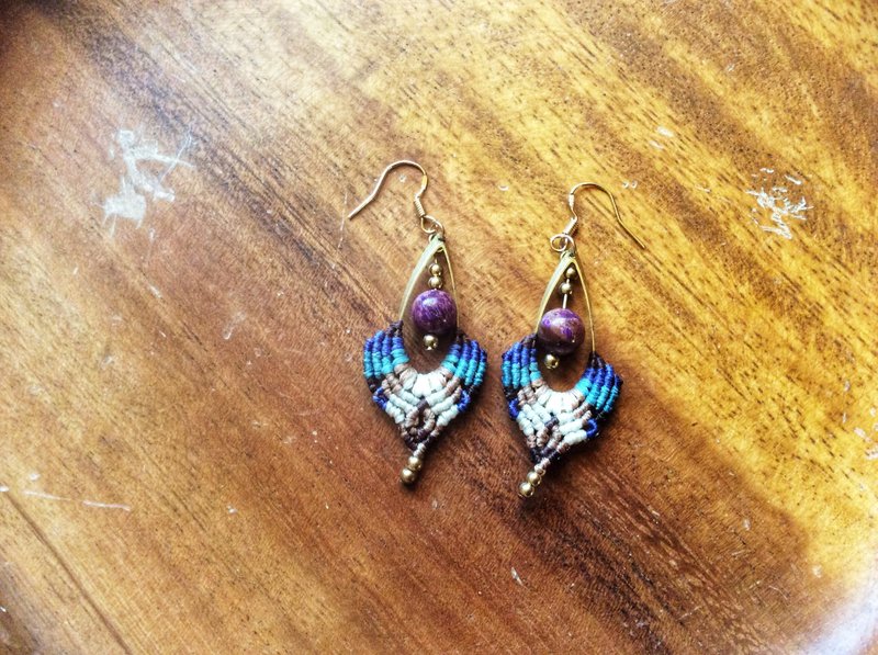 手工编织天然石耳环 - 耳环/耳夹 - 蜡 蓝色