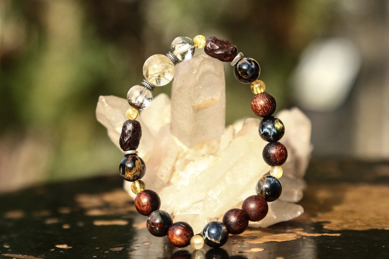 【手环系列】10mm 钛晶 绿幽 彼得 琥珀 降真多宝手环 (欢迎定制) - 手链/手环 - 宝石 多色