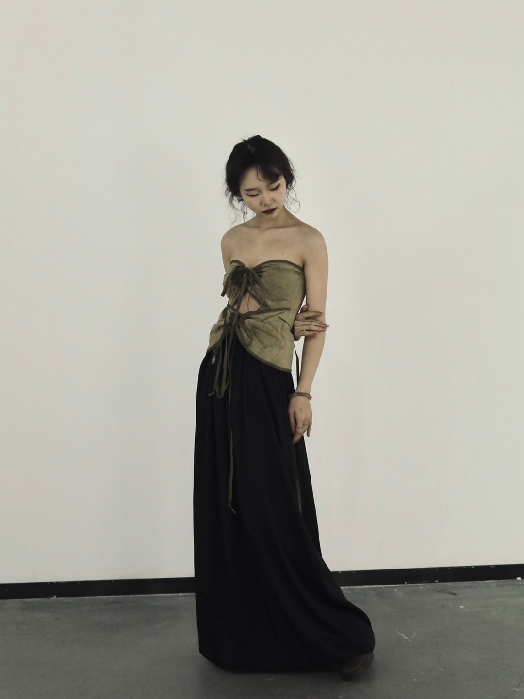 新中式复古 / 蝴蝶结抹胸上衣 / 炒色植物染 - 女装上衣 - 其他材质 多色