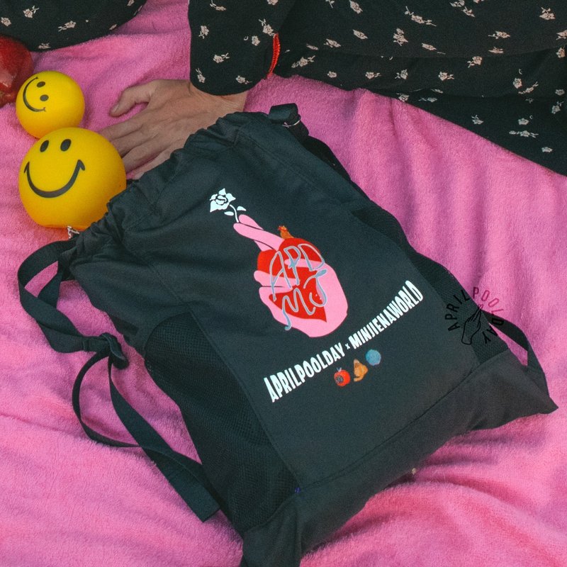 APRILPOOLDAY / Escape Club 抽绳后背包 / F - 后背包/双肩包 - 其他材质 黑色