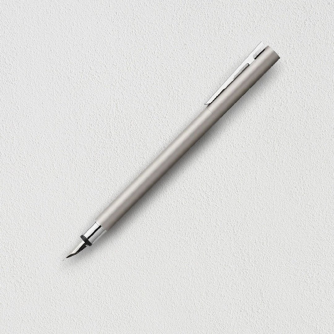 【Faber-Castell】NEO Slim 银沙袖珍钢笔-F尖 免费刻字 - 钢笔 - 其他材质 银色